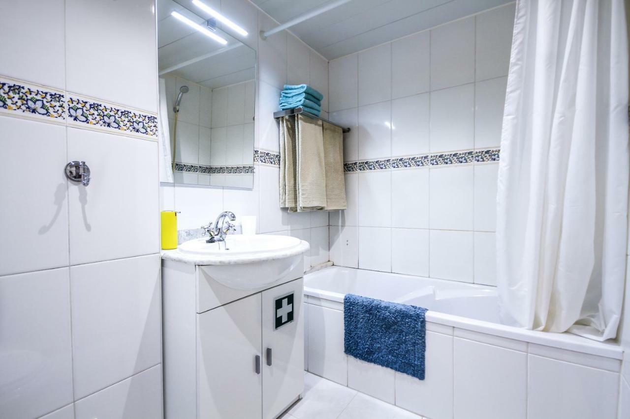 Apartamento Tejo Cacilhas Exteriör bild